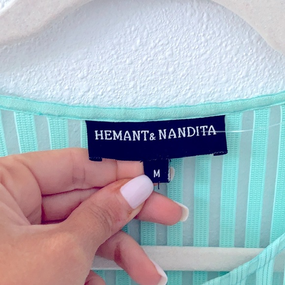 Hemant & Nandita Tie cardy/cape - Picture 3 of 7